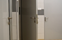 drzwi medyczne z laminatu